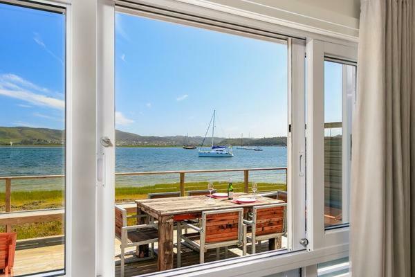 On The Water - Thesen Appartement Knysna Buitenkant foto