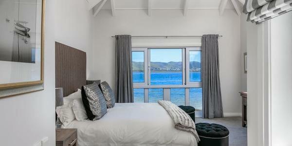 On The Water - Thesen Appartement Knysna Buitenkant foto